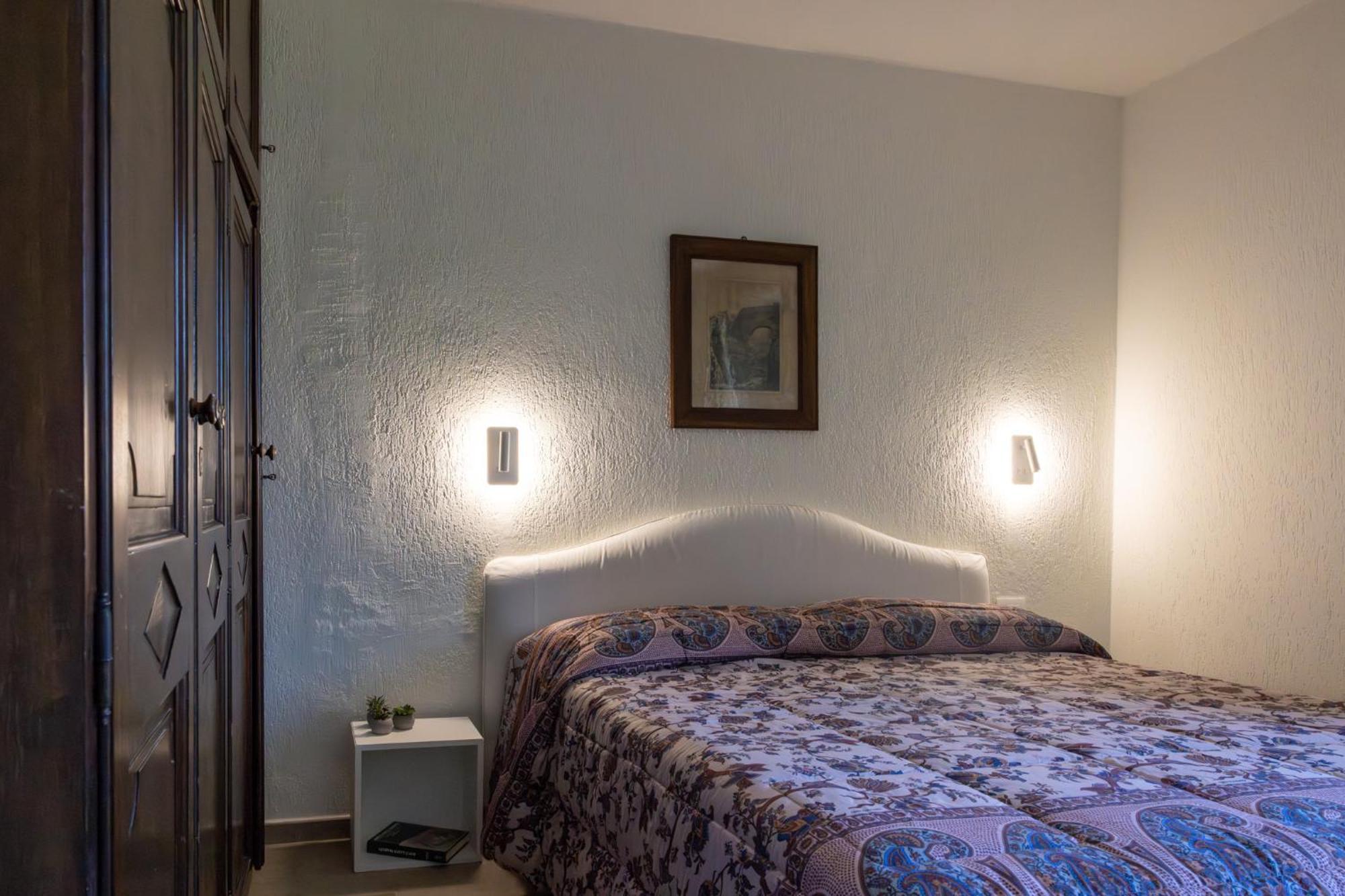 Manor House Appartement Aosta Buitenkant foto