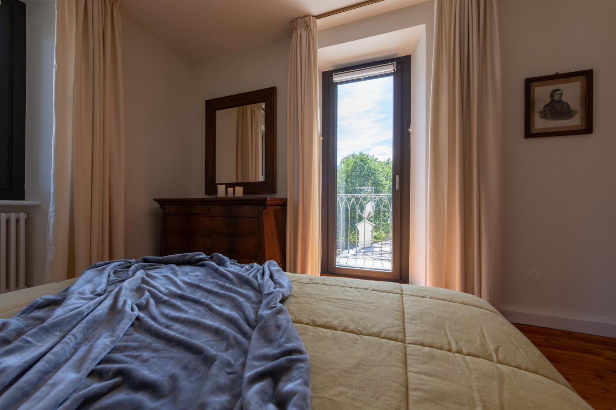 Manor House Appartement Aosta Buitenkant foto